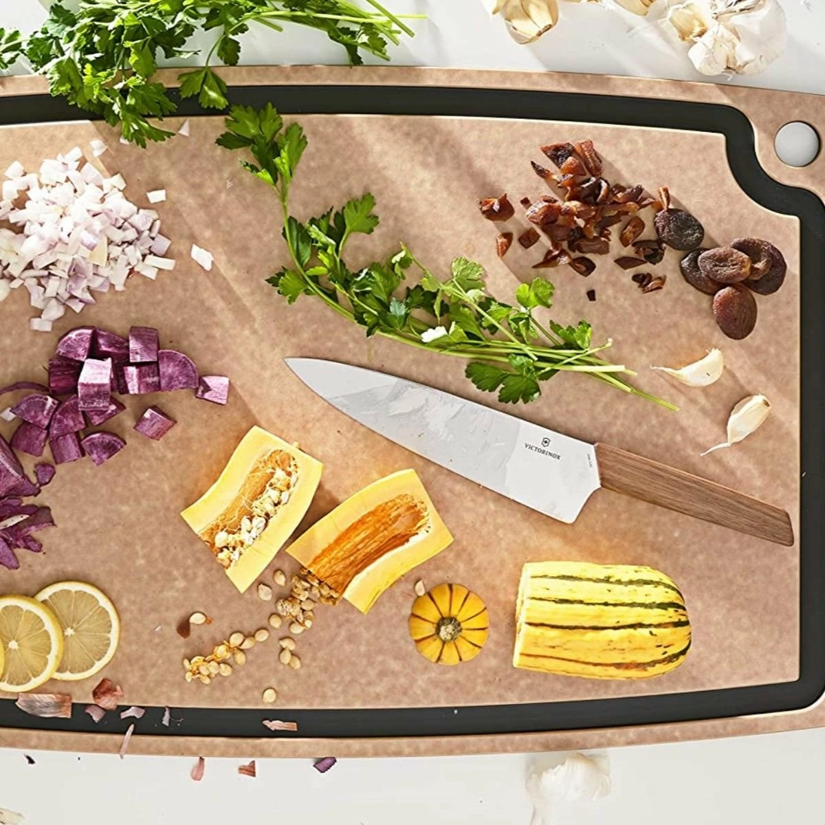Epicurean Gourmet Series 27" × 17.5" Cutting Board | Natural & Slate 2 Epicurean Gourmet Series 27" × 17.5" Cutting Board | Natural & Slate - Image 2