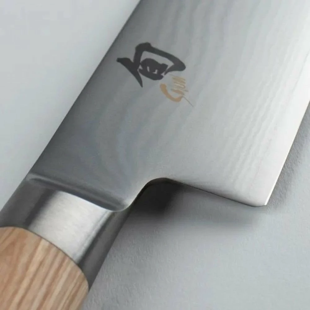 Shun Cutlery Shun Classic Blonde 8" Chef's Knife 2 Shun Cutlery Shun Classic Blonde 8" Chef's Knife - Image 2