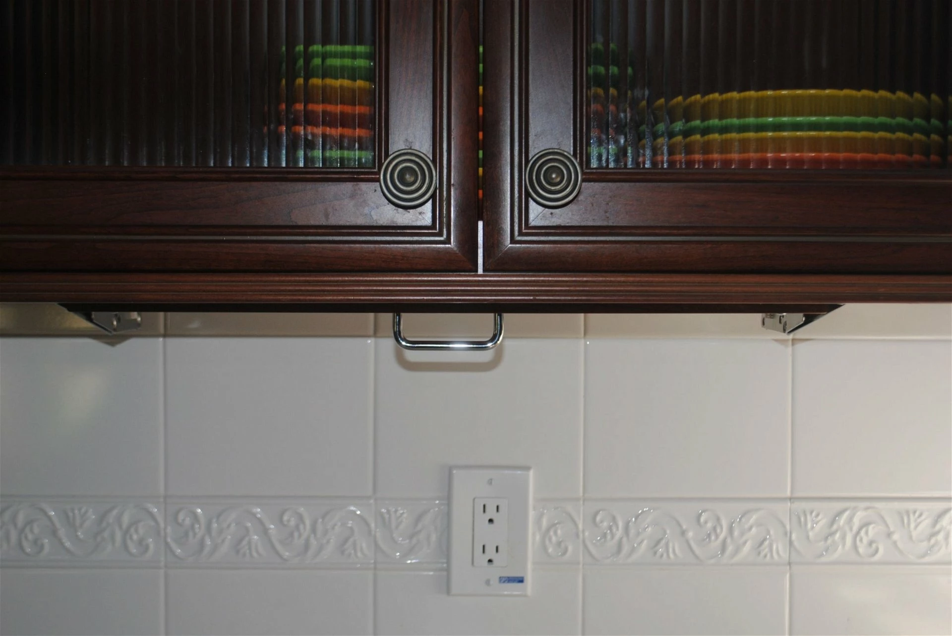 Drop Block Under Cabinet Knife Storage Rack - Large 4 Drop Block Under Cabinet Knife Storage Rack - Large - Image 4