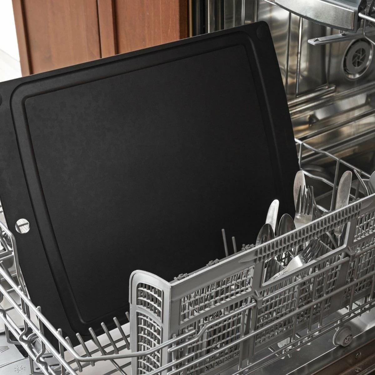 Epicurean All-in-One Series Cutting Board 14.5" × 11.25" | Slate/Black 3 Epicurean All-in-One Series Cutting Board 14.5" × 11.25" | Slate/Black - Image 3