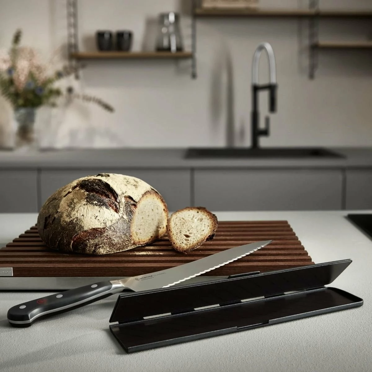 Wusthof Cutlery Wusthof 10" Wide Magnetic Blade Guard 7 Wusthof Cutlery Wusthof 10" Wide Magnetic Blade Guard - Image 7